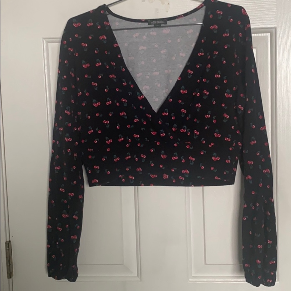 SOLD 🍒Cherry Crop Top🍒 - Picture 1 of 4